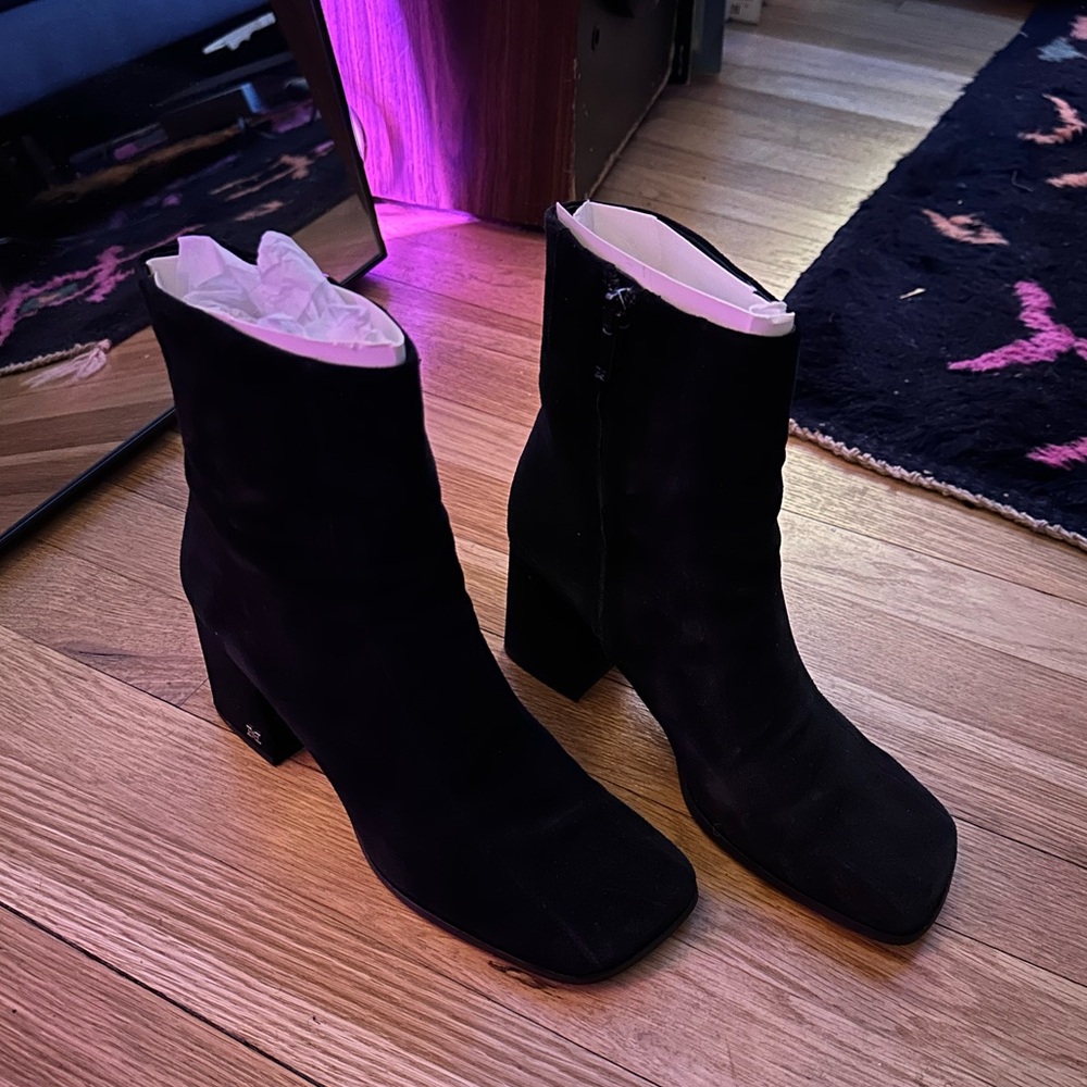 Sam Edelman Mayla Suede Square Nose Boots 7.5